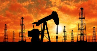 Oil production in the US exceeded imports in October 2013