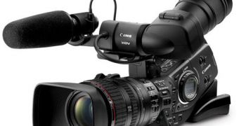 Canon might release Thunderbolt-equipped camcorders on the future