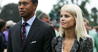 Elin Nordegren moves out of the house she shared with Tiger Woods, waiting for the scandal to blow over