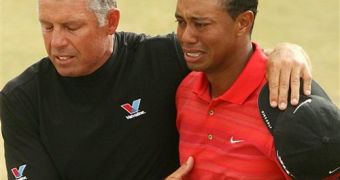 Tiger Woods’ Wife Wants $300 Million, Custody in Divorce Settlement