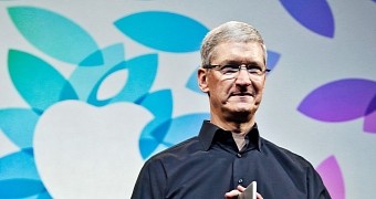 Tim Cook Named the Best CEO in 2014