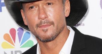Tim McGraw has been sober since 2008, says quitting booze has improved his marriage