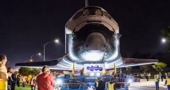 Time-Lapse Video of Endeavour's 3-Day Journey Through LA Traffic