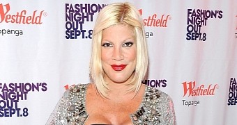 Tired Tori Spelling Fills Out Divorce Papers in Secret