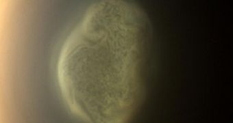 Titan's Atmosphere Reveals Impressive Vortex