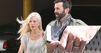 Tori Spelling finally puts on her wedding ring back, will reconcile with Dean McDermott