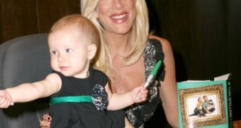 Tori Spelling and daughter Stella at the launch of Tori’s latest book, “Mommywood”