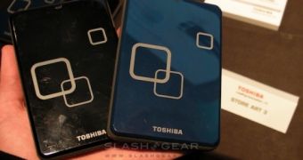 Toshiba readies portable HDDs for May launch