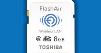 Toshiba FlashAir SDHC has WiFi