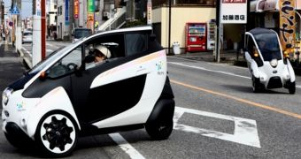 Toyota's 3-wheeled i-Road is now undergoing public road trials in Japan