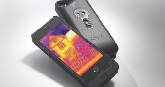 Turn Your iPhone into a Thermal Imaging Device with FLIR One – Video