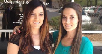 Twins Kathryn and Kimberly Tucker both suffered strokes at 26