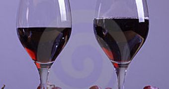 Wine helps heart attack survivors live longer, study finds