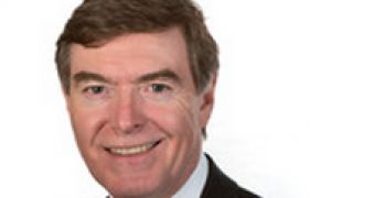 Philip Dunne, minister for defence equipment, support and technology