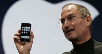 Steve Jobs and its iPhone