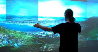 Tromso students demonstrate multi-touch wall