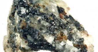 Unnatural Crystal Found in Ancient Rock Sample