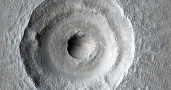 HiRISE image showing the newly-found Martian crater