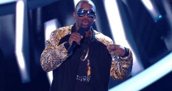 Jay Pharoah impersonates Kanye West at the VMAs 2014 because we must never forget his greatness