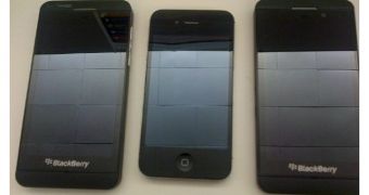 BlackBerry Z10 vs. iPhone 4S