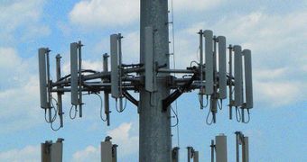 Verizon deploys new cell site in Woodland Hills, CA