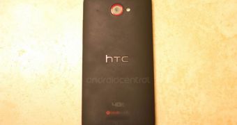 Verizon HTC DLX (Deluxe) Leaks with 5'' Display, 1.5 Ghz Quad-Core CPU and Jelly Bean