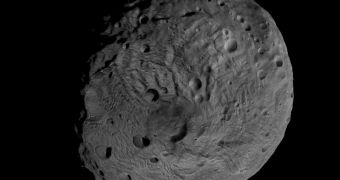 This image obtained by the framing camera on NASA's Dawn spacecraft shows the south pole of the giant asteroid Vesta