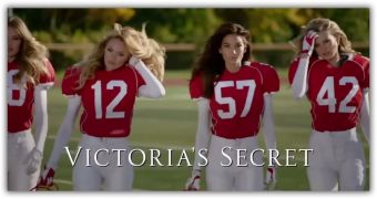 Victoria's Secret Angels wear football uniforms in Super Bowl 2015 teaser