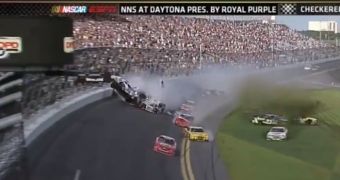 The actual Daytona Drive4COPD 300 crash