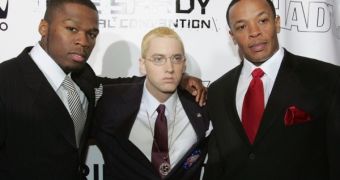Video for Eminem’s ‘Crack a Bottle’ Leaks Online
