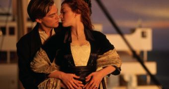 Viral “Titanic” Fan Theory Explains Everything: Jack Was a Time Traveler