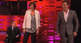 Comedienne Miranda Hart and actor Benedict Cumberbatch do the Beyonce strut