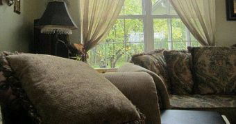 Photo of “demon face” on the sofa goes viral – can you spot it?