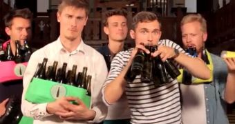 The Bottle Boys pay homage to Michael Jackson's "Billie Jean" on their beer bottles