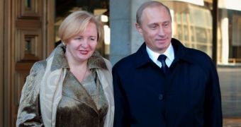 Vladimir Putin erases every trace of his former wife from his life after the divorce