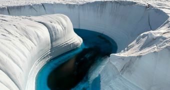Researchers find frozen underworld in Greenland