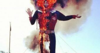 Watch: 52-Foot Big Tex Catches Fire in Dallas, Texas