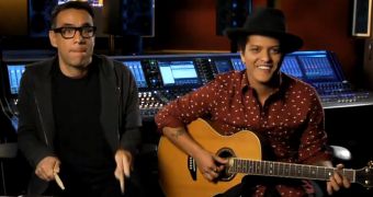 Watch: Bruno Mars Performs on SNL