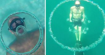 Video shows diver creating impressive underwater bubble rings