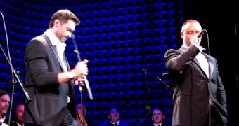 Watch: Russell Crowe, Hugh Jackman Musical Confrontation