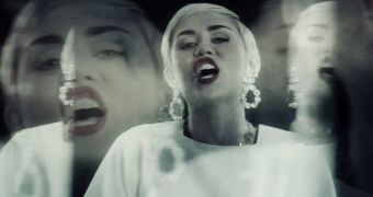 Watch: Snoop Lion ft. Miley Cyrus “Ashtrays and Heartbreaks” Music Video
