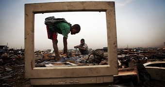 41.8 million tonnes of e-waste were produced in 2014 on a global scale