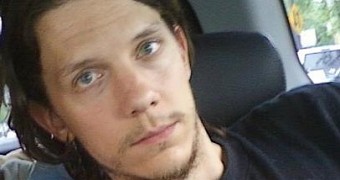 Jeremy Hammond suspects cracking of his weak password to get data on the laptop