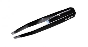 Weird Gadget of the Day: Tweezers with LED
