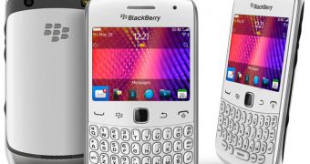 White BlackBerry Curve 9360 Coming to WIND Mobile on February 2