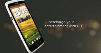 White HTC One XL, Exclusive at Telstra on October 2