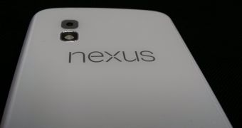White Nexus 4 Allegedly Emerges in Leaked Photo