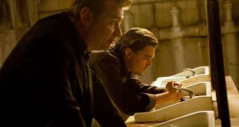 Director Chris Nolan with actor Leonardo DiCaprion on “Inception” set