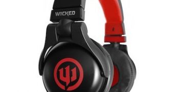 Wicked Audio Solus headphones