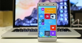 Xiaomi Mi4 running Windows 10 Mobile